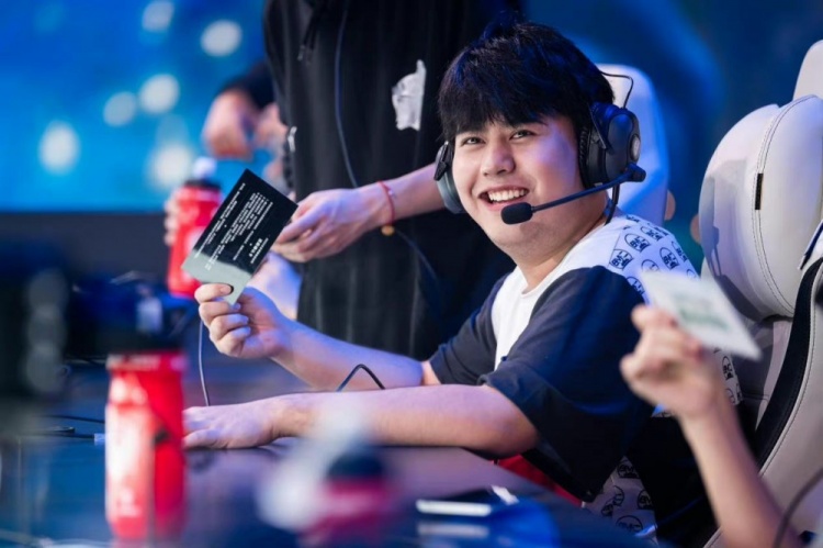 场篮网两连 场篮网两连