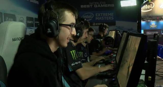 坚定信心 坚定信心