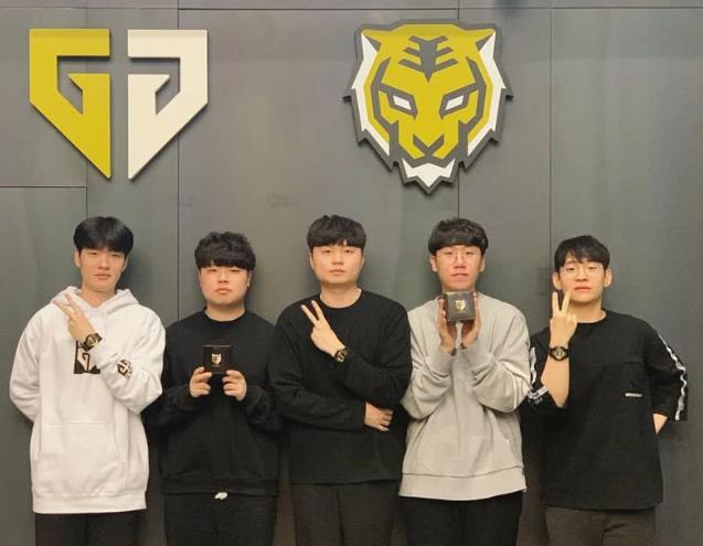 的判罚引发 的判罚引发