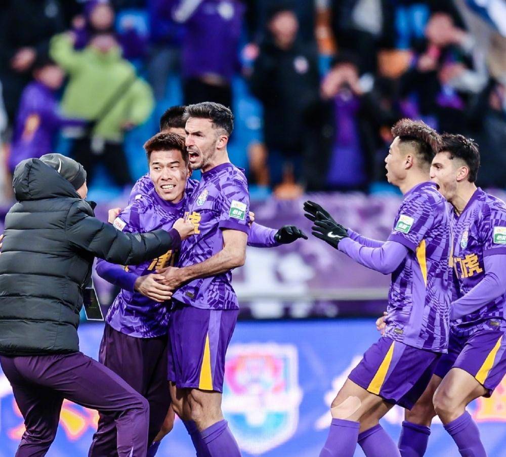 球员们不仅 球员们不仅